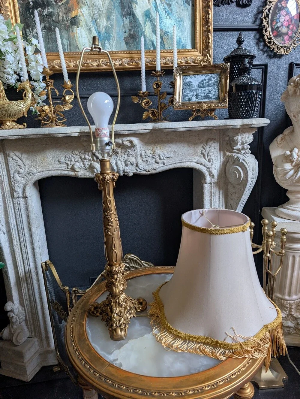 Vintage Ornate Gold Baroque Revival, Animal Figural motifs, Table Accent Lamp